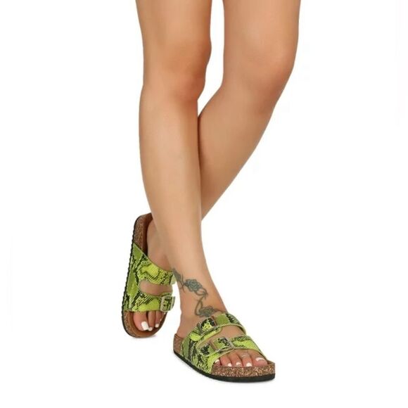 Weeboo Neon Green snake comfort sandal - Picture 2 of 9